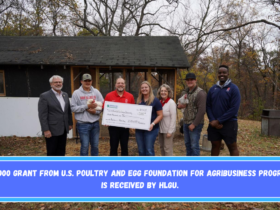 $7,000 grant from U.S. Poultry and Egg Foundation for agribusiness program is received by HLGU.